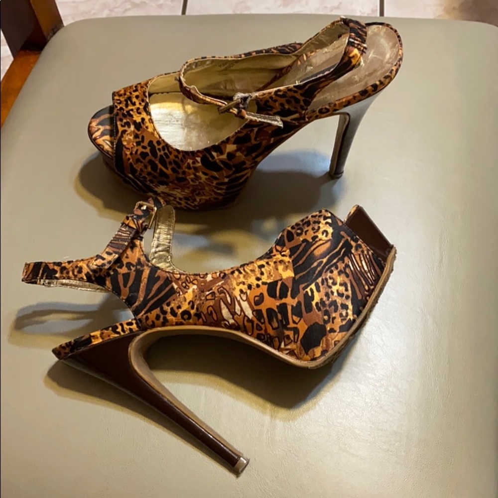 Dollhouse heels